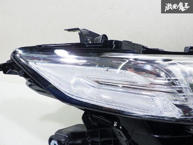 レンズ綺麗！】トヨタ純正 AXVH70 AXVH75 カムリ 後期 LED ヘッド