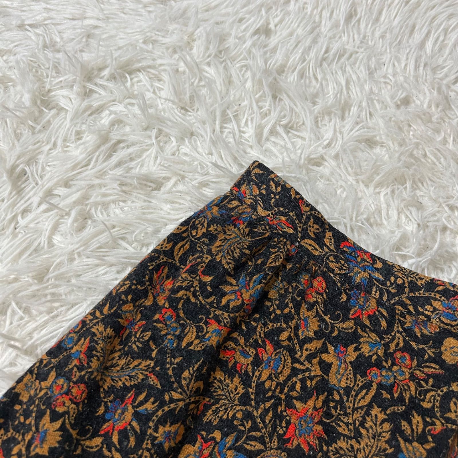 https://assets.mercari-shops-static.com/-/large/plain/2JXqWLXye2WH7NqGD3PWga.jpg@jpg