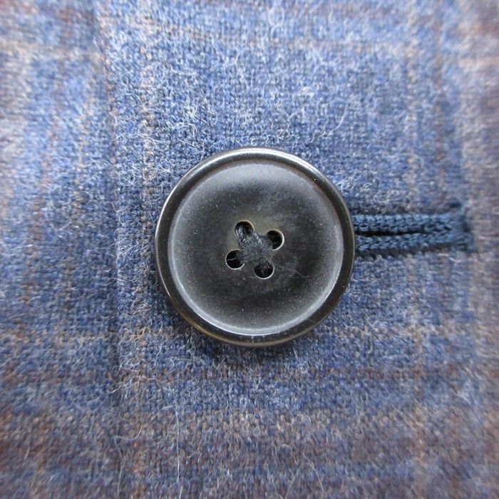 https://assets.mercari-shops-static.com/-/large/plain/2JXqiYQr76Kt4xT5fQkCWn.jpg@jpg