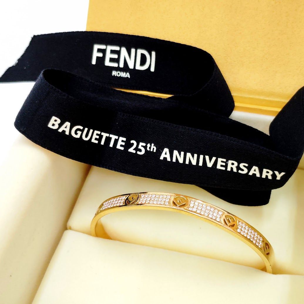 FENDI 】F IS FENDI バングル ブレスレット エフ イズ フェンディ