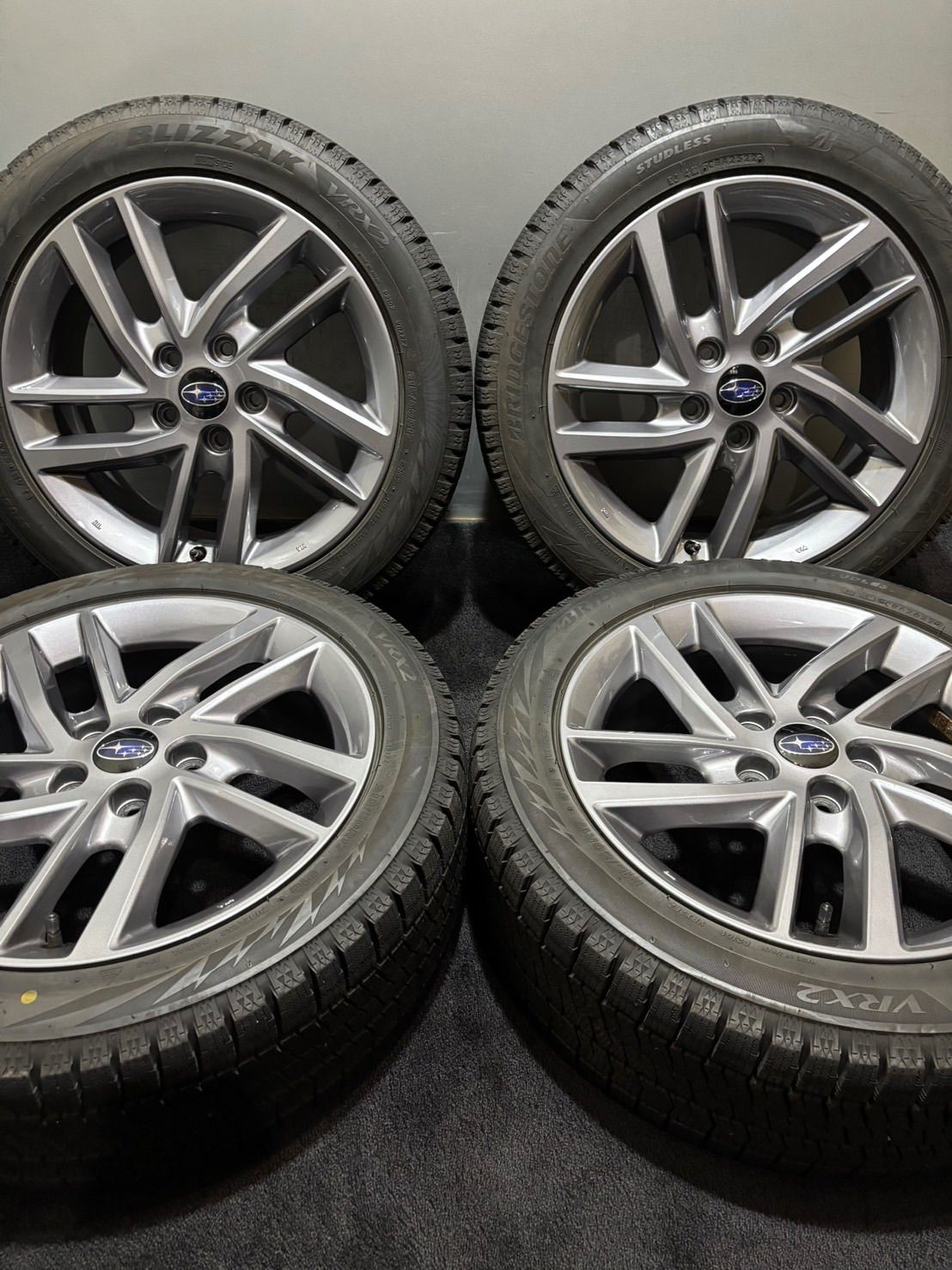 ☆215/50R17 BRIDGESTONE/VRX2 22年製 スバル レヴォーグ 純正 17