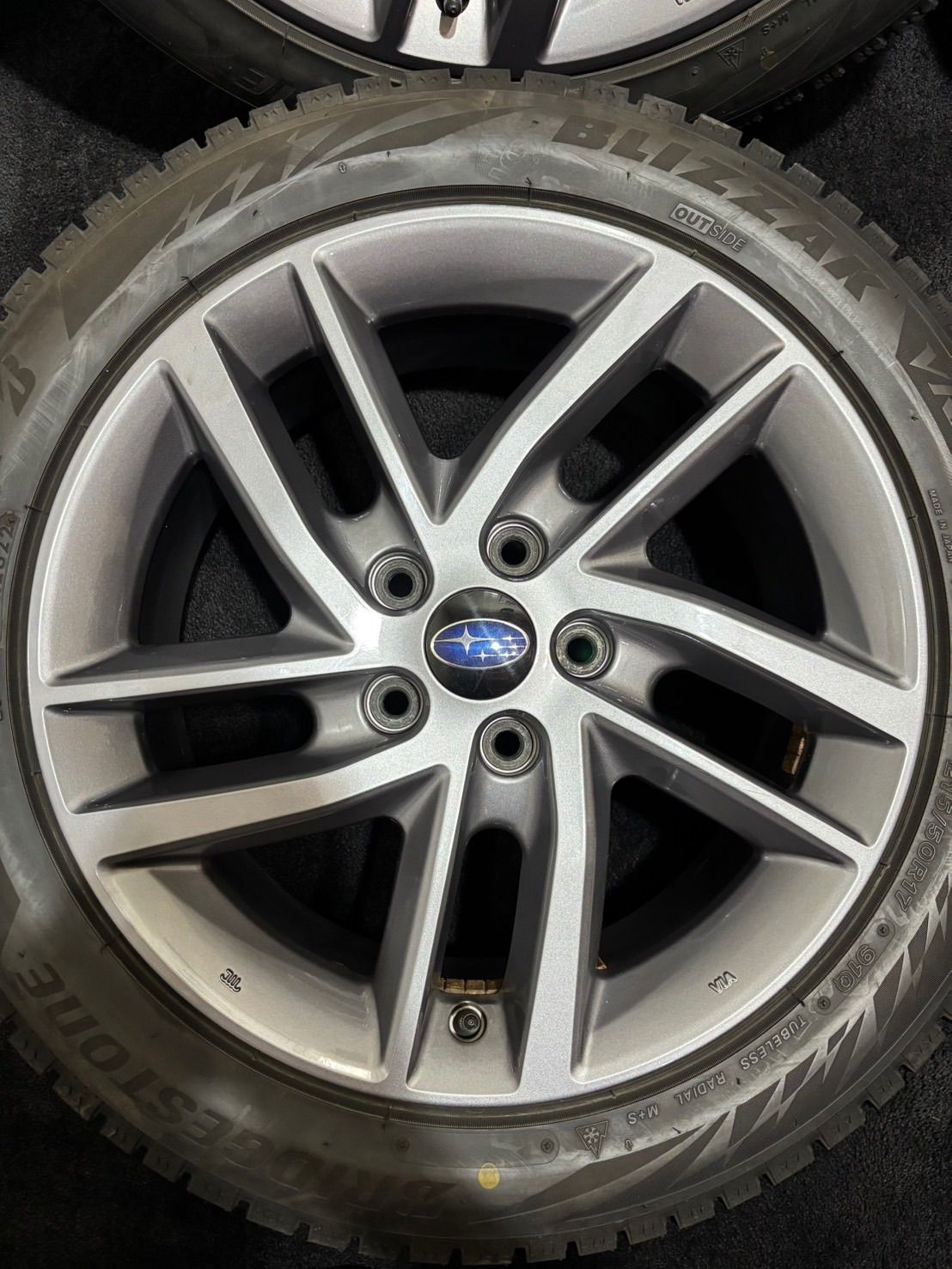 ☆215/50R17 BRIDGESTONE/VRX2 22年製 スバル レヴォーグ 純正 17