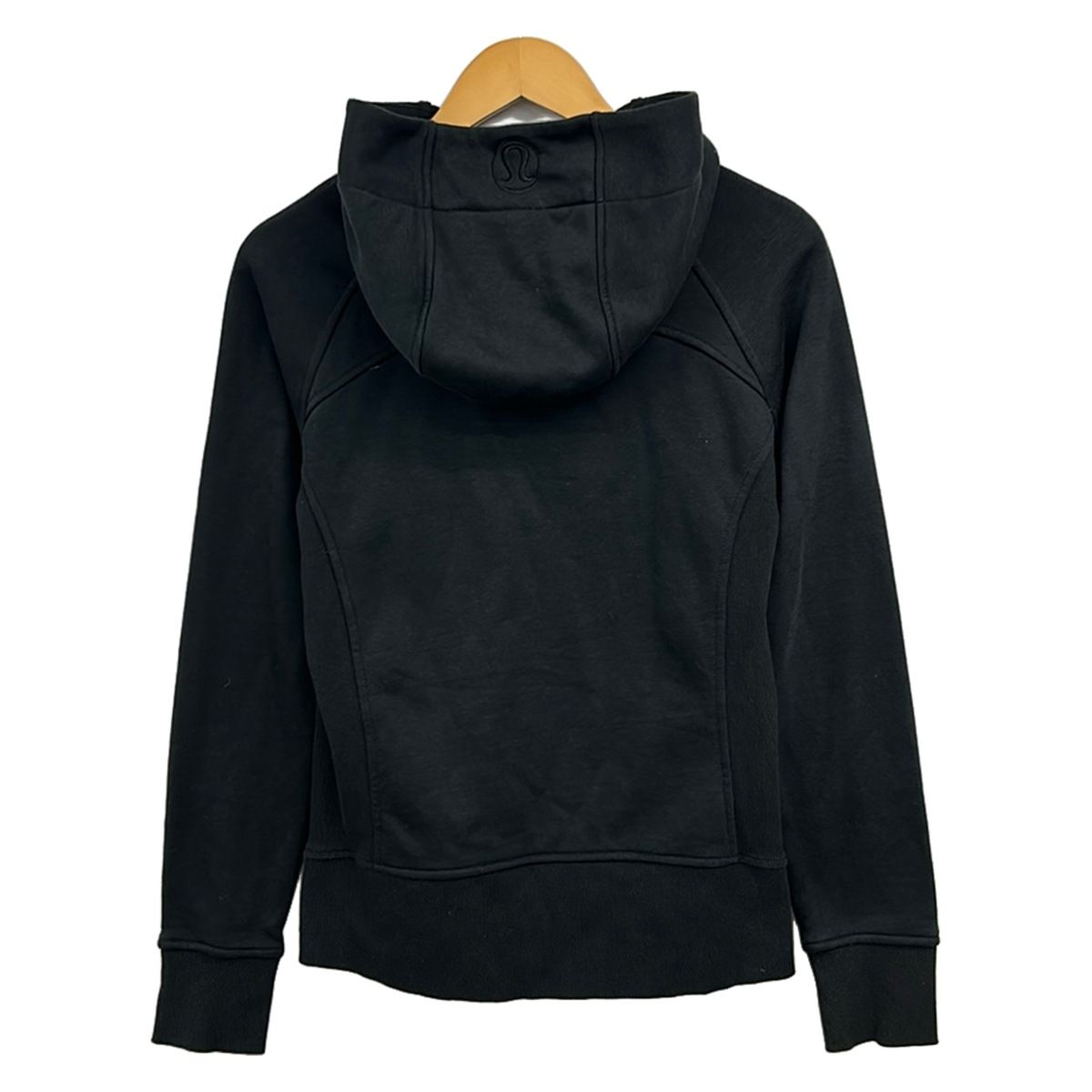 lululemon(ルルレモン) パーカー サイズ8 M レディース 黒 - メルカリ