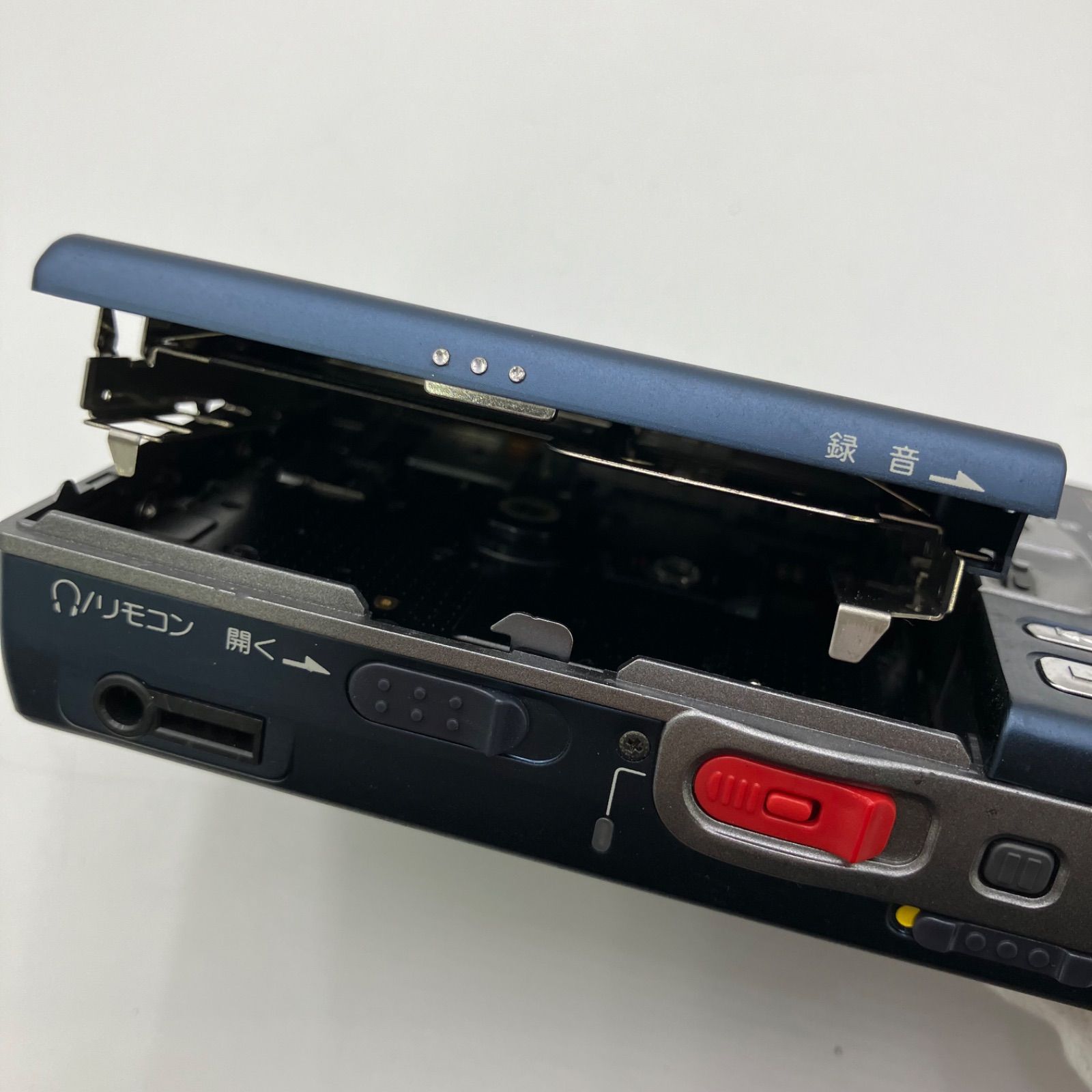 CC4588 SONY ポータブルMDレコーダー MDウォークマン MZ-R30 ブルー
