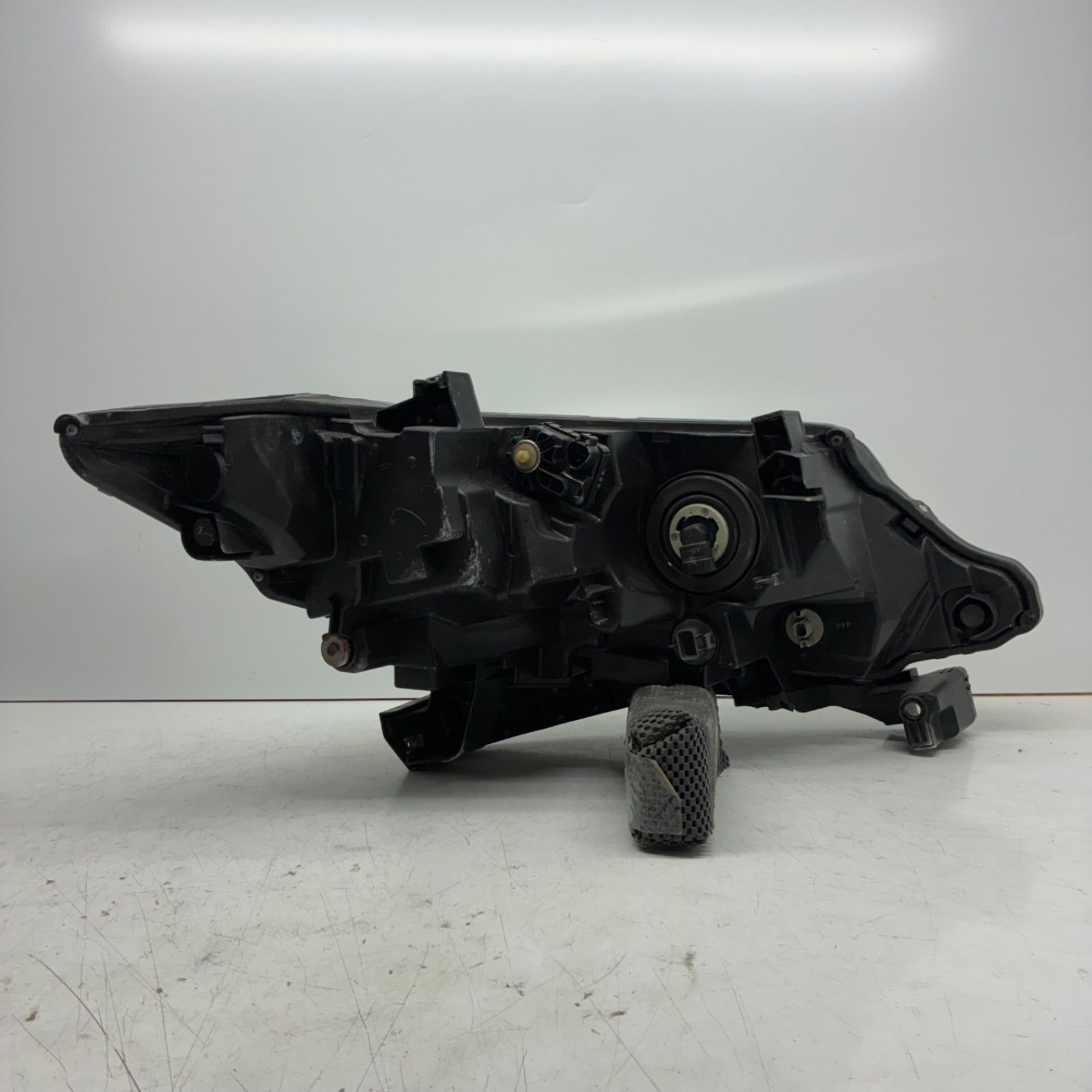 良品【コーティング済】ホンダ RC1 RC2 オデッセイ 前期 ヘッドライト