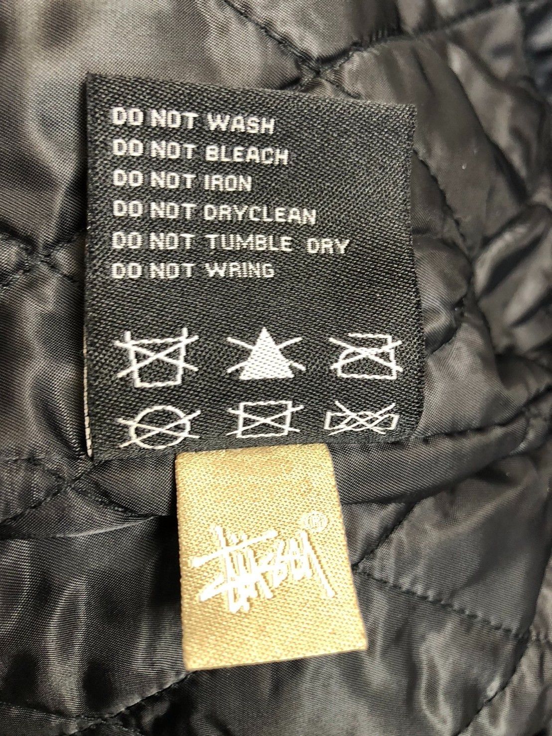 https://assets.mercari-shops-static.com/-/large/plain/2JXr48GyprqQVynHvSNLKz.jpg@jpg