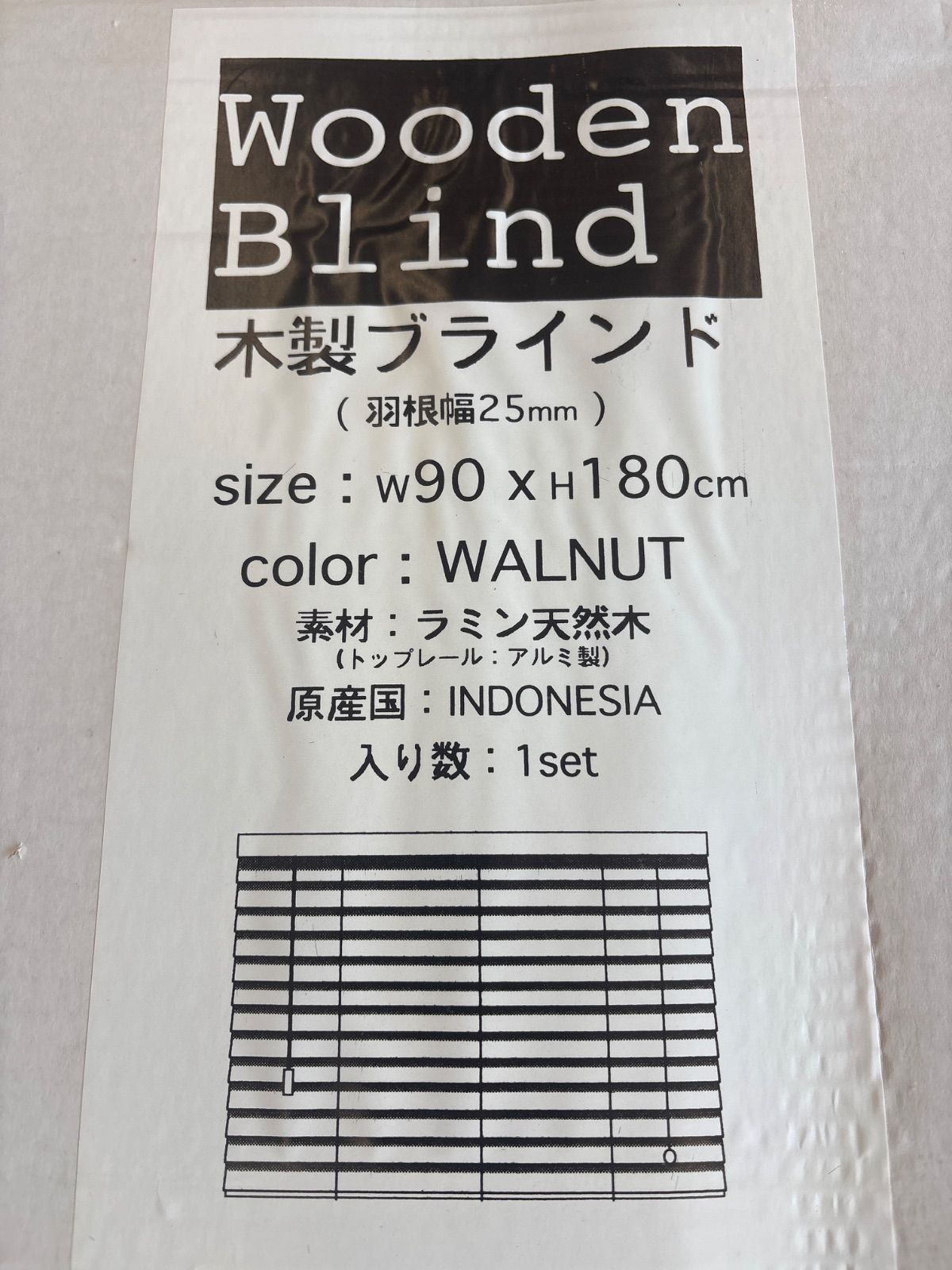 https://assets.mercari-shops-static.com/-/large/plain/2JXr4MDV5agpC67rzvpqRr.jpg@jpg