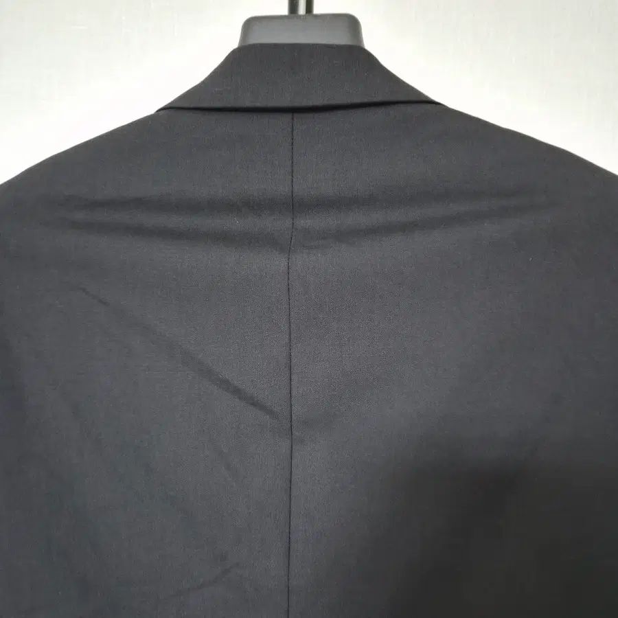 https://assets.mercari-shops-static.com/-/large/plain/2JXr5Z5fxrgSdhdbJntVyL.webp@jpg