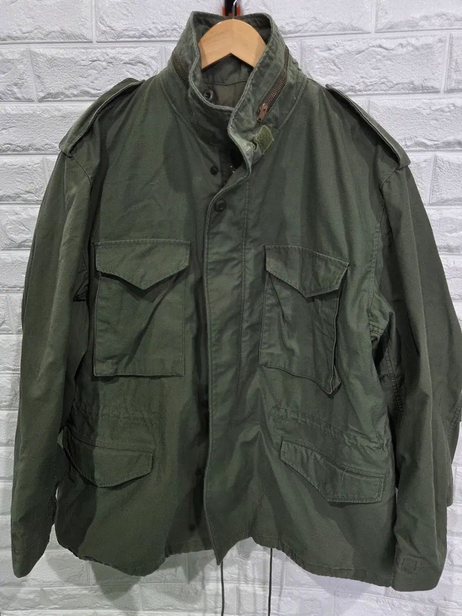 アルファ インダストリー(ALPHA INDUSTRIES) のオリジナル M-65 フィールド ジャケット 26,313円