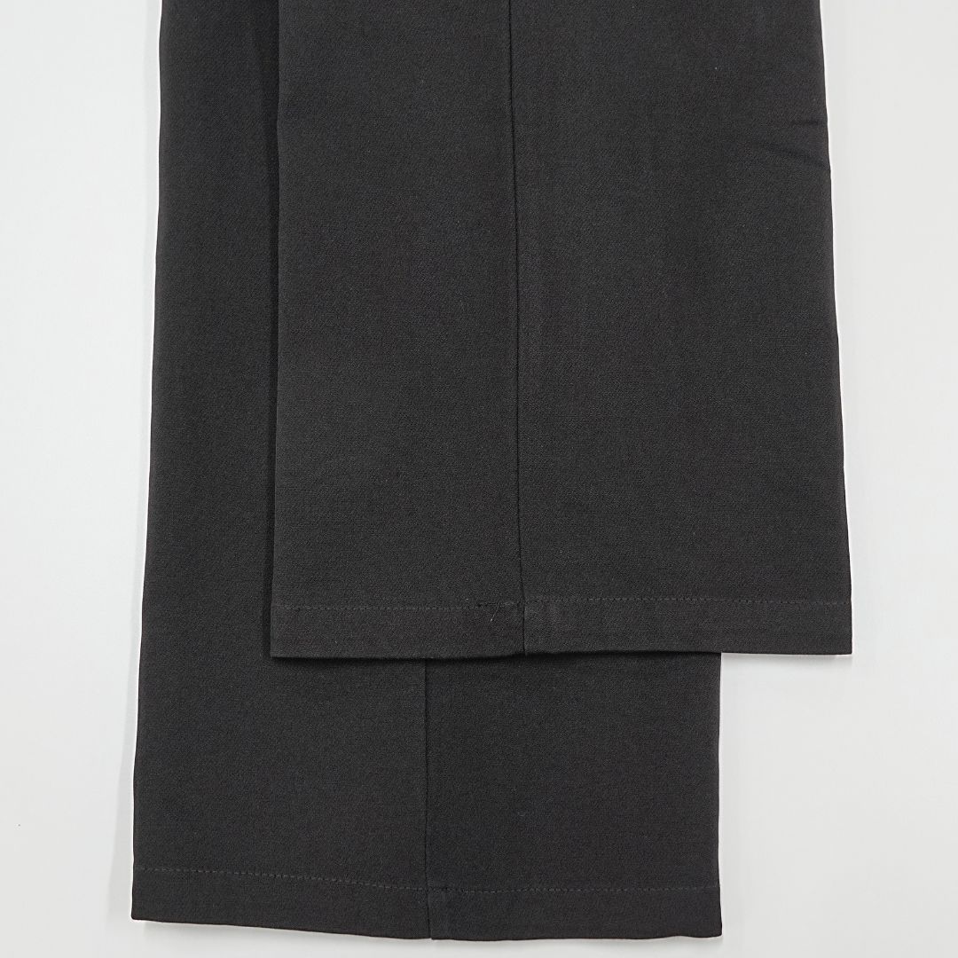 https://assets.mercari-shops-static.com/-/large/plain/2JXr94ZAqmiURnnpVnzb2p.jpg@jpg