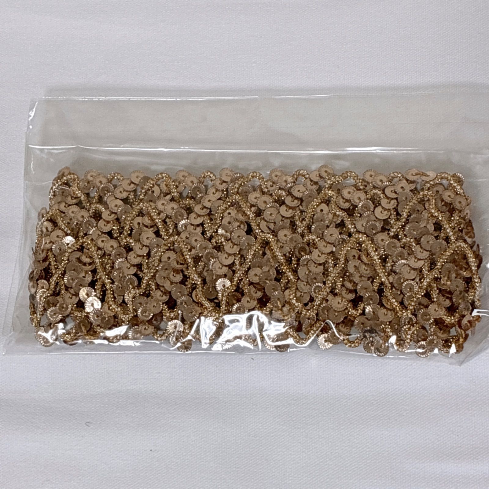 https://assets.mercari-shops-static.com/-/large/plain/2JXrCFH8hQysSVKCLPRdGu.jpg@jpg
