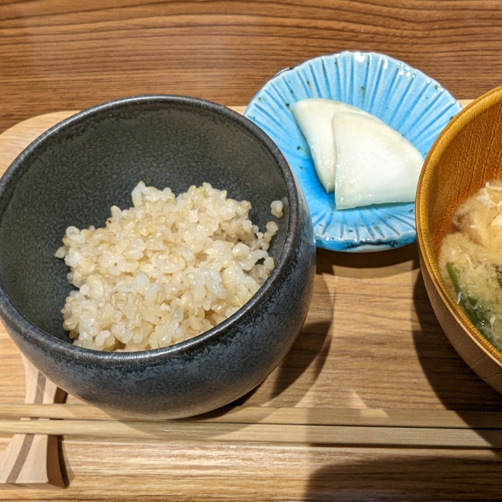 R8年富山県産コシヒカリ玄米5kg×1袋✳️関東、東海、信越、関西地域