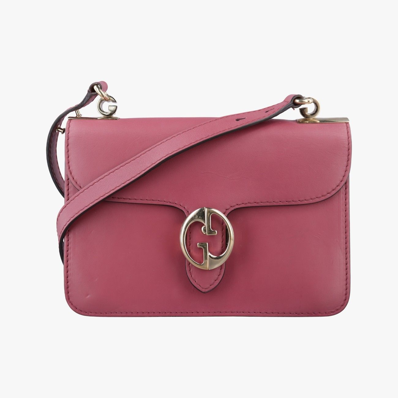 グッチGucciインターロッキング 1973 フラップ ピンク レザー 277522 I010574779