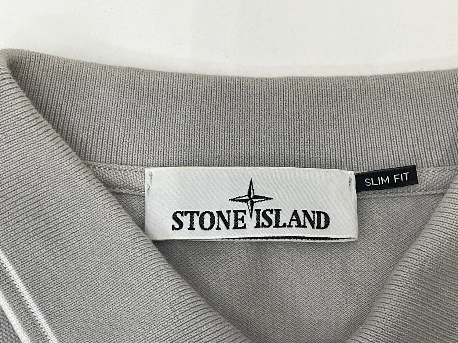ストーンアイランド STONE ISLAND ワンポイントロゴ SLIM FIT