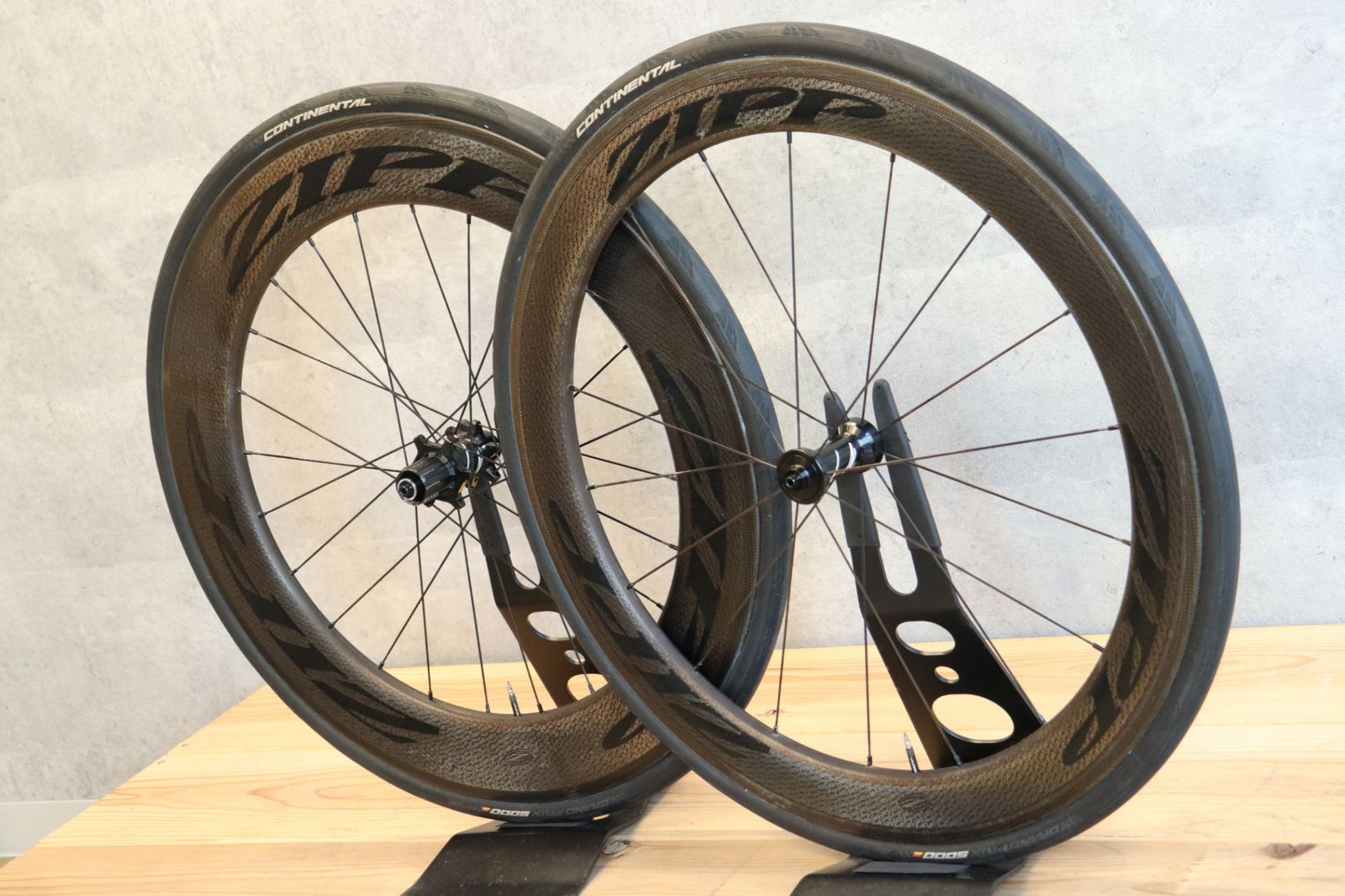 ZIPP 404 808 値下げ⭕️ クリンチャー カーボンホイール ジップ ZIPP 404/808 ファイアクレスト Firecrest カーボン