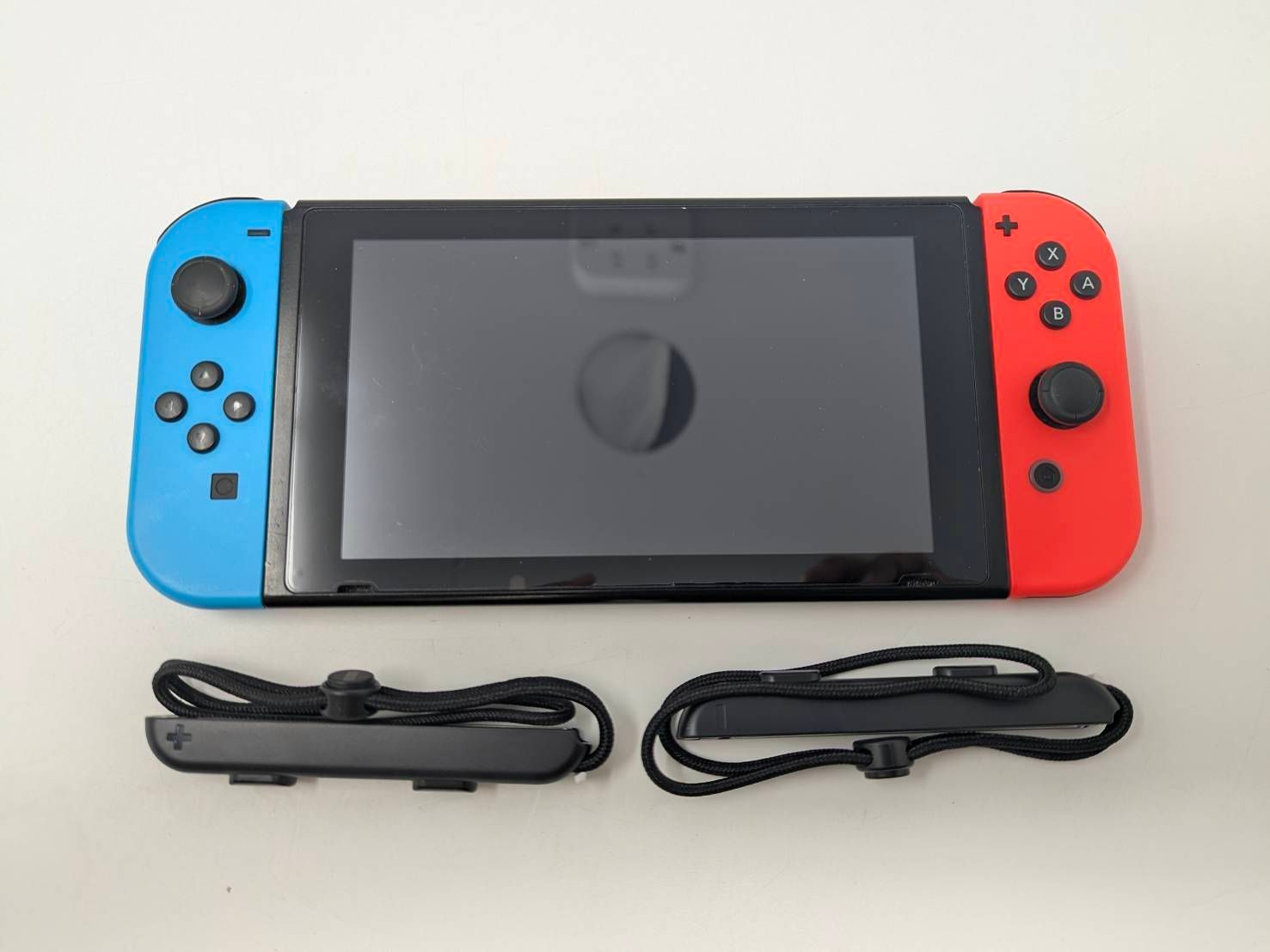 ◇任天堂 NINTENDO switch HAC-001 スイッチ ストラップ付 本体 中古