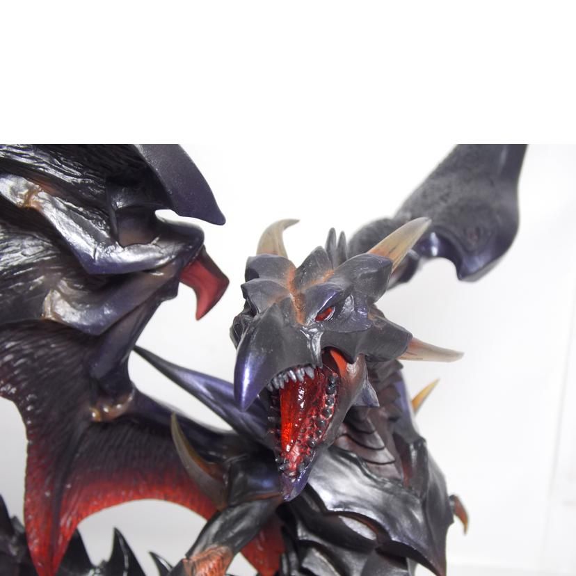 MegaHouse レッドアイズ・ブラック・ドラゴン フィギュア ABランク 42