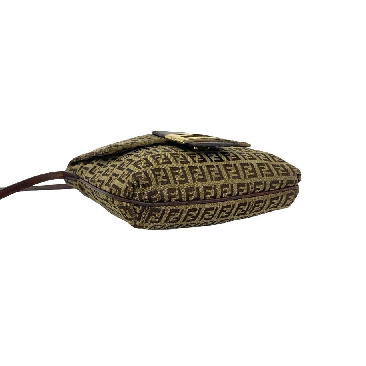 極 美品 FENDI フェンディ ズッキーノ 柄 FF ロゴ 金具 キャンバス 