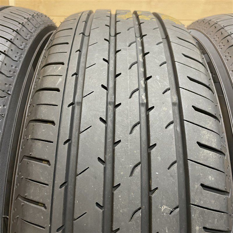 2026年製 ヨコハマ アドバン V03 225/60R18 100H ☆ 40系アルファード