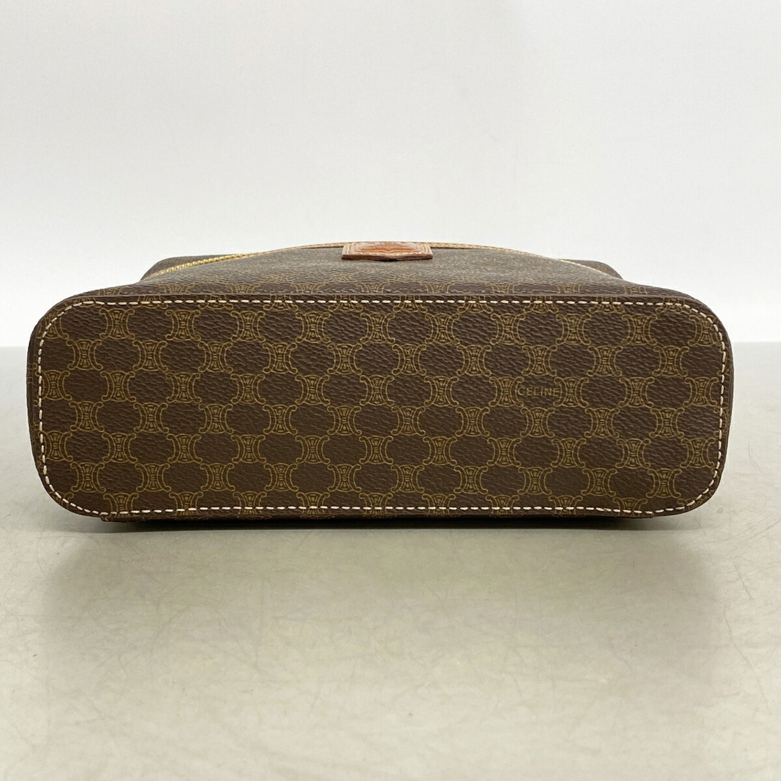 https://assets.mercari-shops-static.com/-/large/plain/2JXrbZ7GBMWiR62c9kzhVx.jpg@jpg