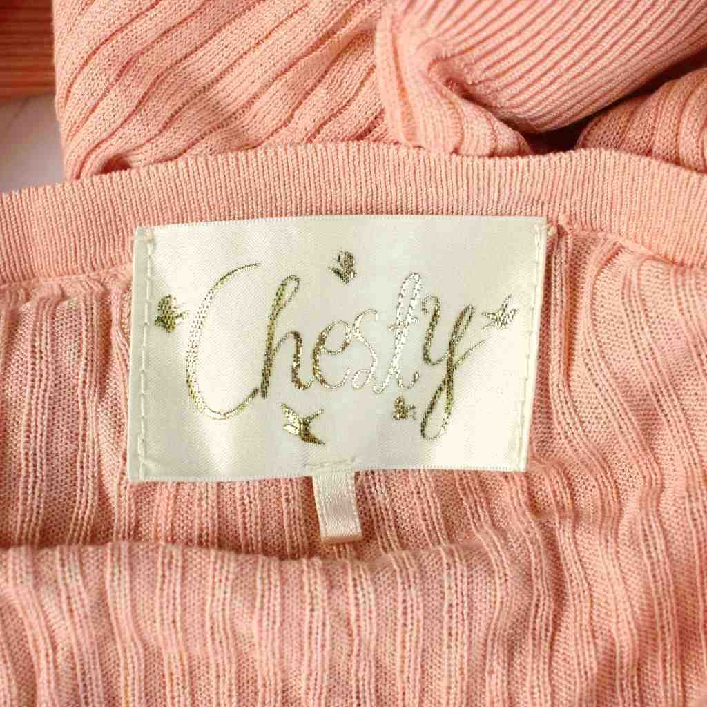 https://assets.mercari-shops-static.com/-/large/plain/2JXrbmVGVytPz224iQ9HNP.jpg@jpg