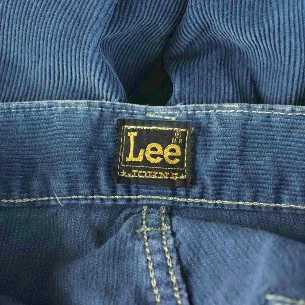 https://assets.mercari-shops-static.com/-/large/plain/2JXrbngCoAa8Z3EkwBQ4KE.jpg@jpg