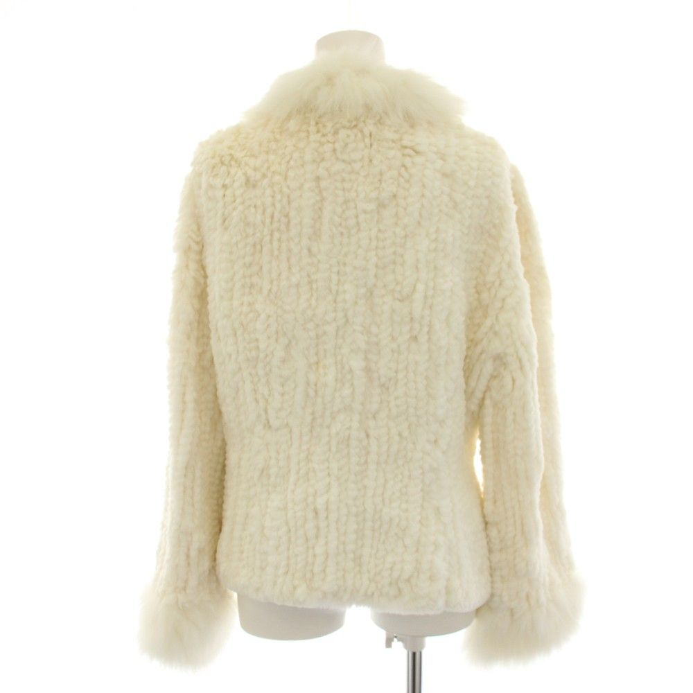 https://assets.mercari-shops-static.com/-/large/plain/2JXrbrxzAaJYKmdL9jyTda.jpg@jpg