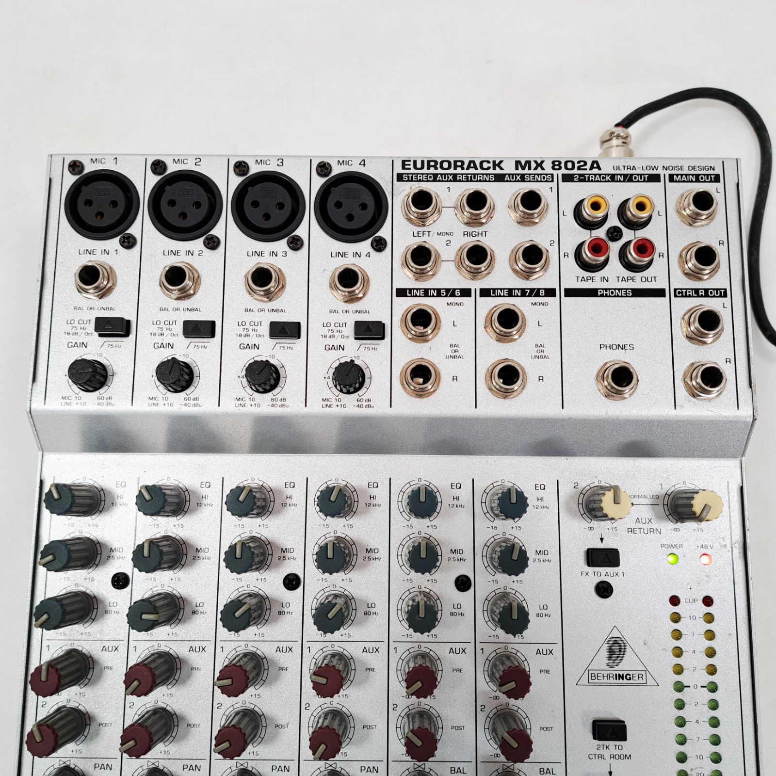 BEHRINGER EURORACK MX802A 8チャンネル アナログミキサー【動作確認