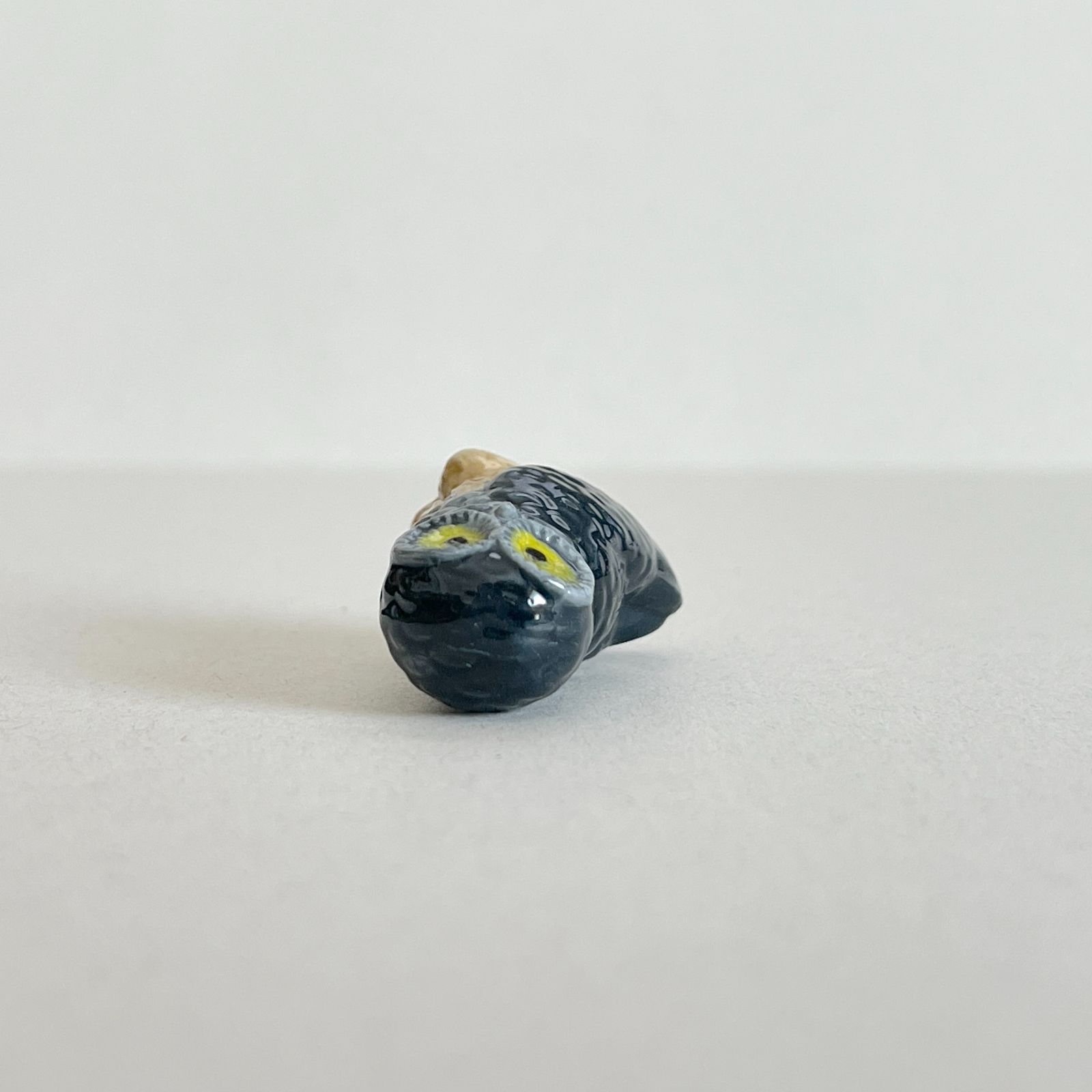 フェーヴ フクロウたち⑩ 2018年 フランス フェーブ ミニチュア陶器 m