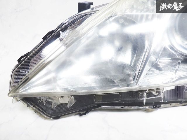 業者出品』良品！！ トヨタ純正 ZVW40W ZVW41W プリウスα ハロゲン
