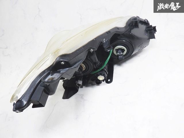 業者出品』良品！！ トヨタ純正 ZVW40W ZVW41W プリウスα ハロゲン