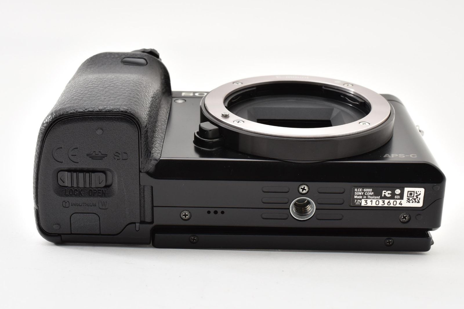 返品保証】良品｜SONY α6000 ILCE-6000 ブラック 《ショット数：28,652