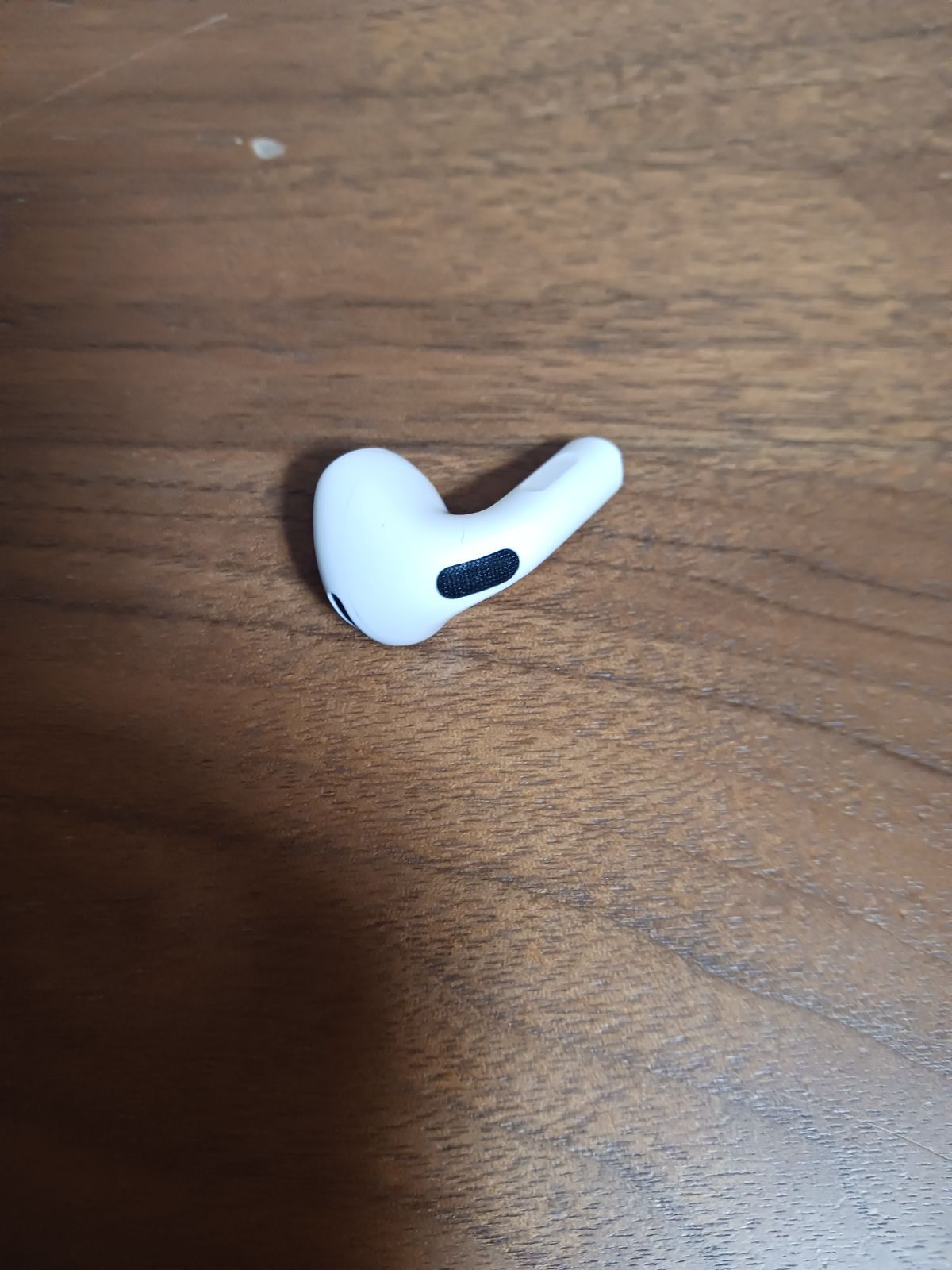 正規品）AirPods 第4世代 右耳のみ ノイズキャンセリング無しモデル