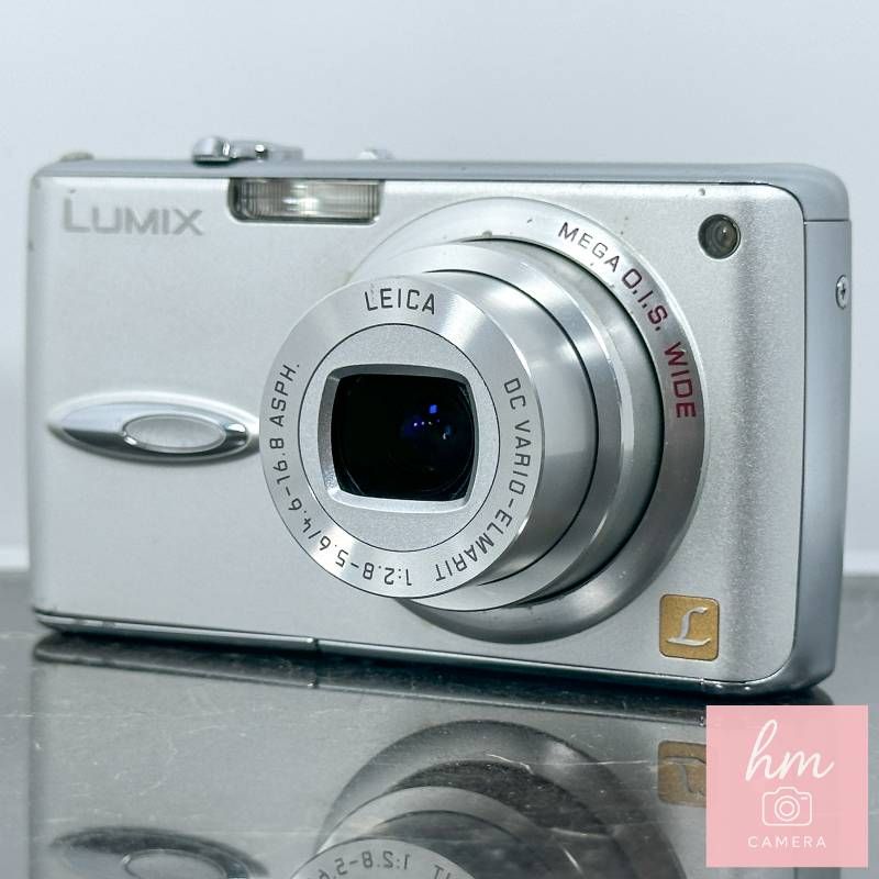 Panasonic LUMIX DMC-FX01 シルキーシルバー シルバー 600万画素 光学