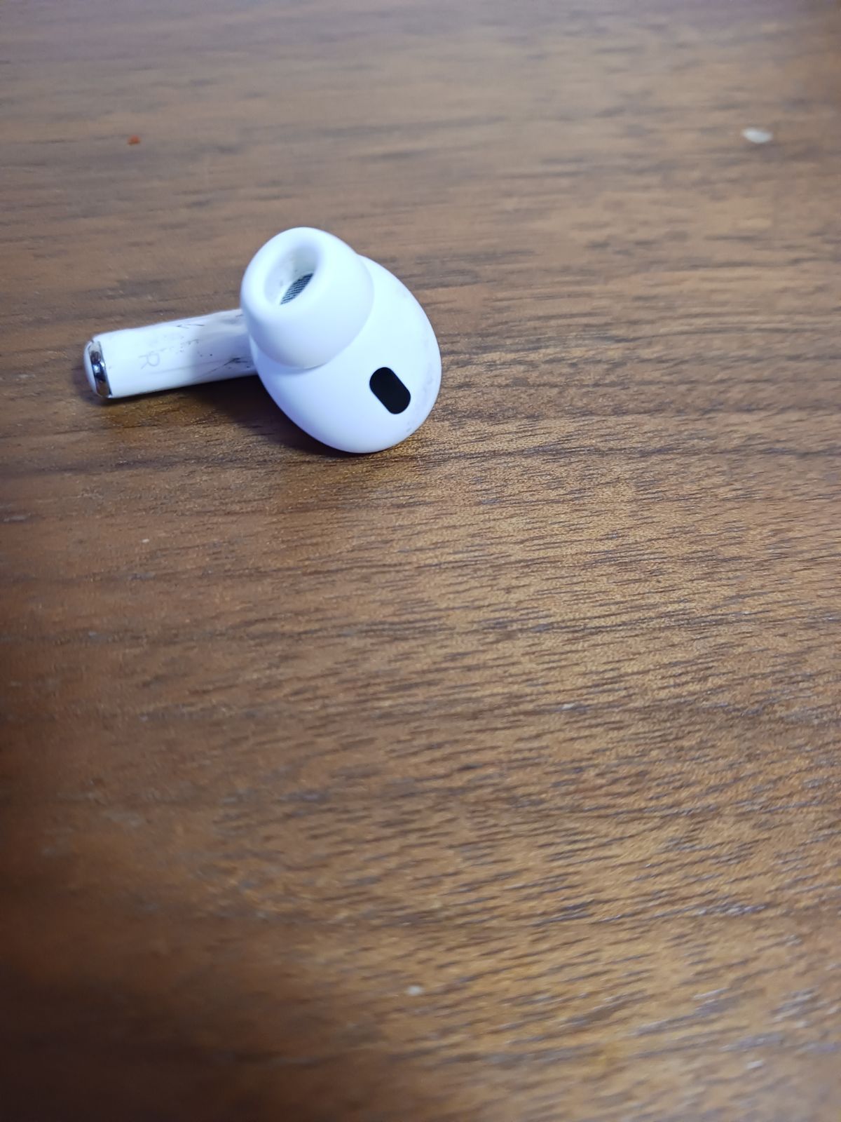 正規品）Apple AirPods Pro 2世代 片耳 R 片方 右耳のみ ライトニング 
