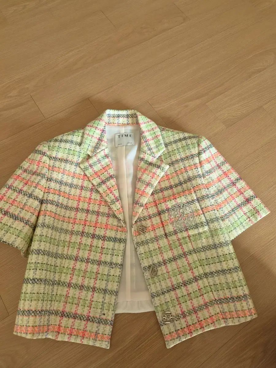 新商品 TIMEジャケット出品 12,925円