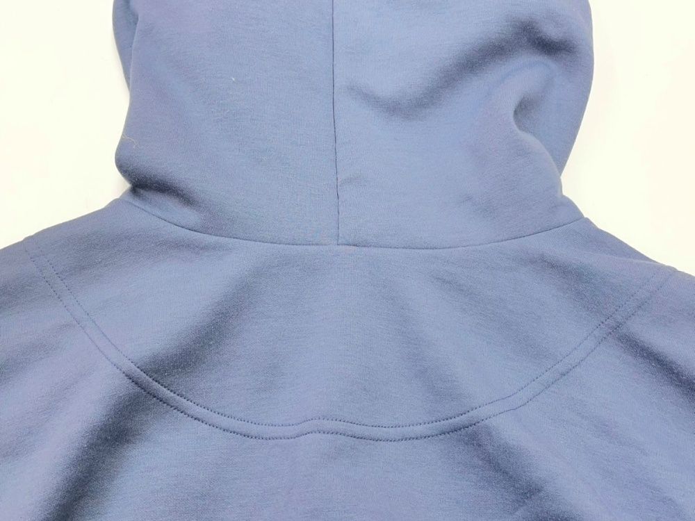 https://assets.mercari-shops-static.com/-/large/plain/2JXtJb4dmifDA9eTcjB5XB.jpg@jpg