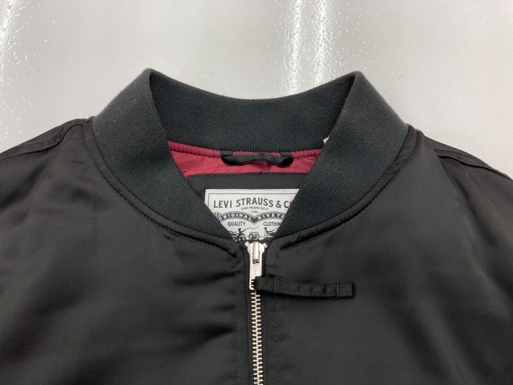 https://assets.mercari-shops-static.com/-/large/plain/2JXtLdBsNsmi5REi2v22ox.jpg@jpg