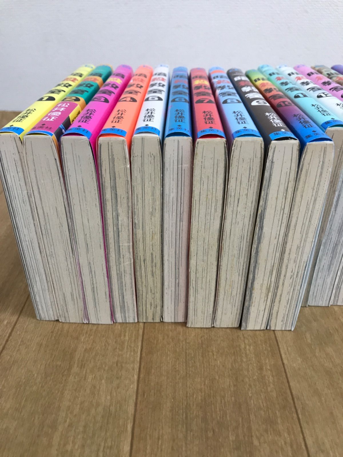 https://assets.mercari-shops-static.com/-/large/plain/2JXtQ7HyudHgZhEVg3HTSQ.jpg@jpg