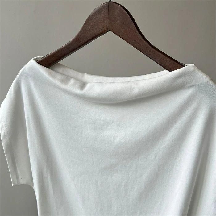 https://assets.mercari-shops-static.com/-/large/plain/2JXtRHxQhLtrB2UwcouEQd.jpg@jpg