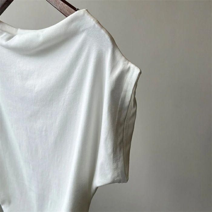 https://assets.mercari-shops-static.com/-/large/plain/2JXtRHxxKjjhBDaCsuAAdy.jpg@jpg