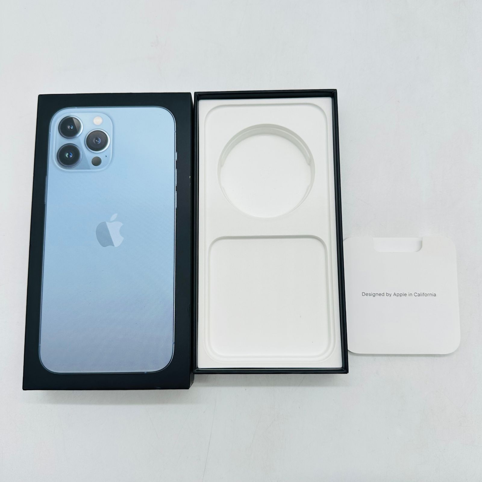au iPhone13 ProMax 256GB ブルー MLJD3J/A SIMロック解除済み 利用