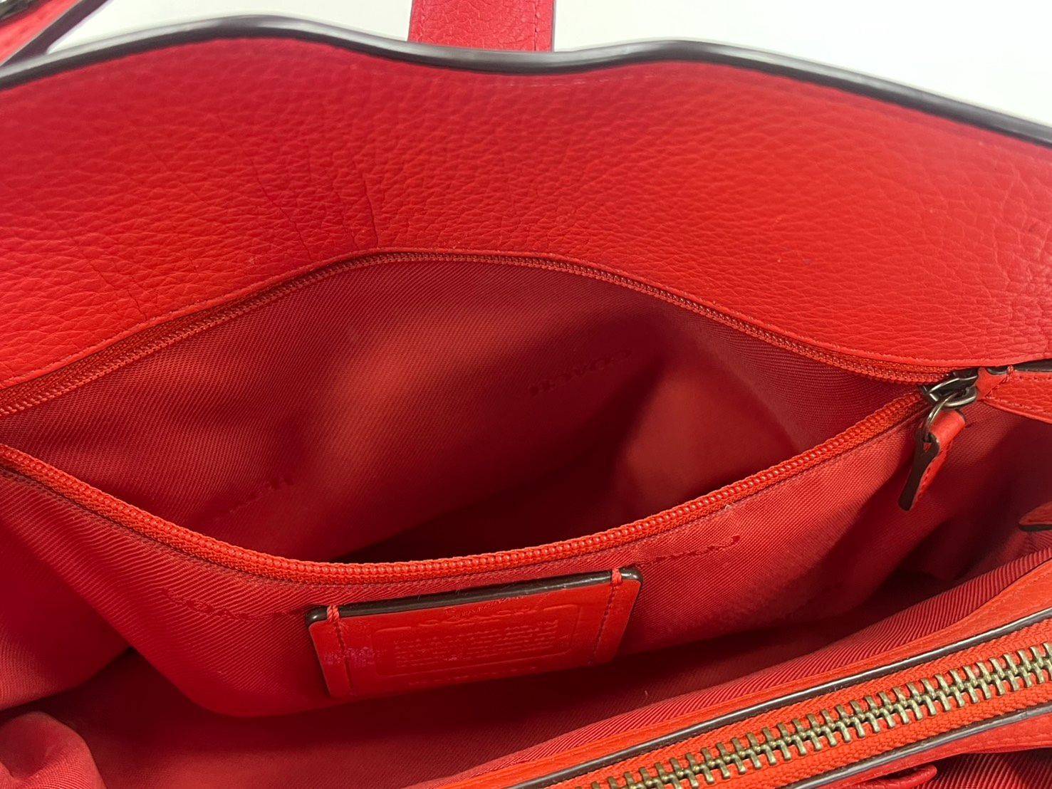 https://assets.mercari-shops-static.com/-/large/plain/2JXtUfjT4m67nDSXDhjihd.jpg@jpg