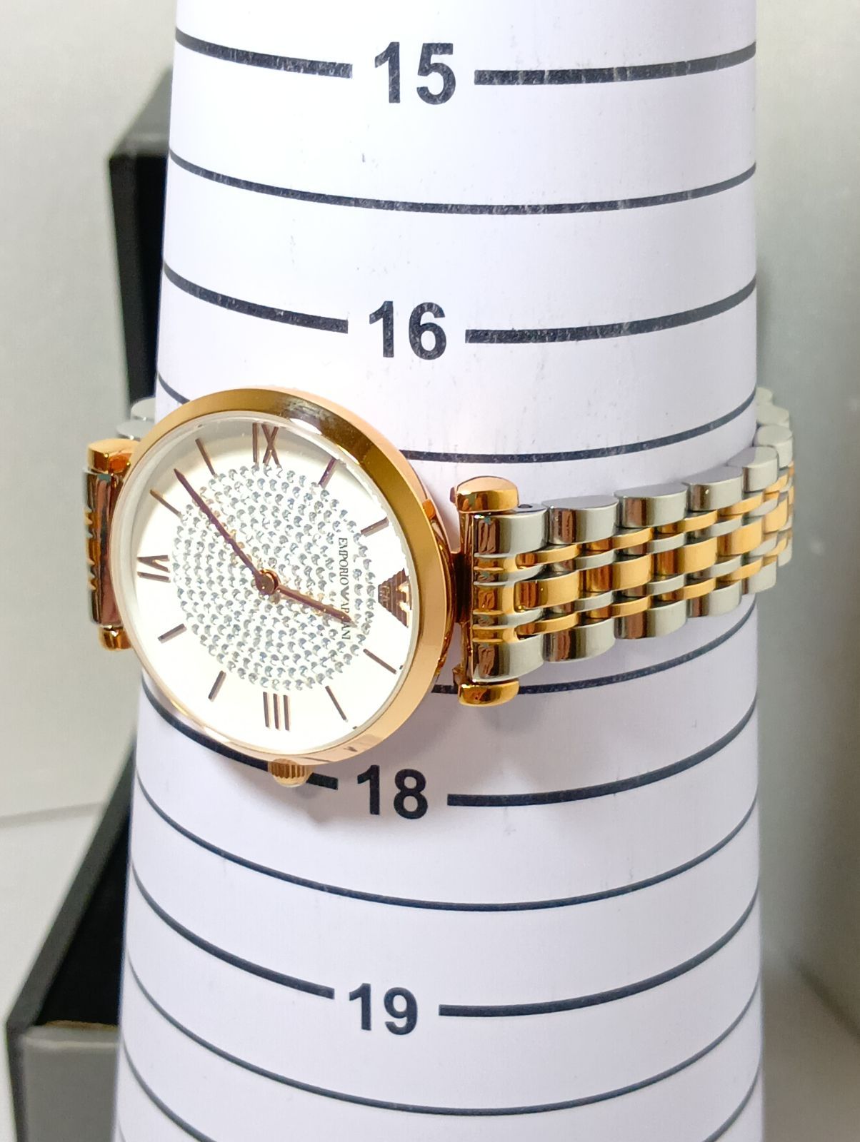 https://assets.mercari-shops-static.com/-/large/plain/2JXtXBbjaTdxVznND3fV4U.jpg@jpg