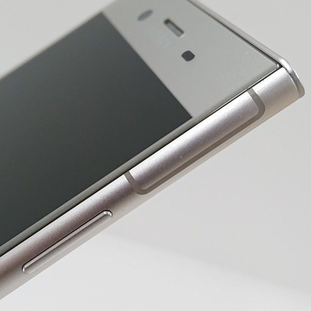 Xperia XZ1 SOV36 au ウォームシルバー 送料無料 本体 c22973 - メルカリ