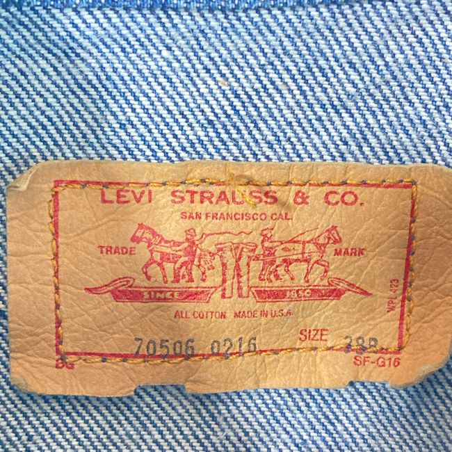 https://assets.mercari-shops-static.com/-/large/plain/2JXtZxoZ8xFotzfyHpaNwQ.jpg@jpg