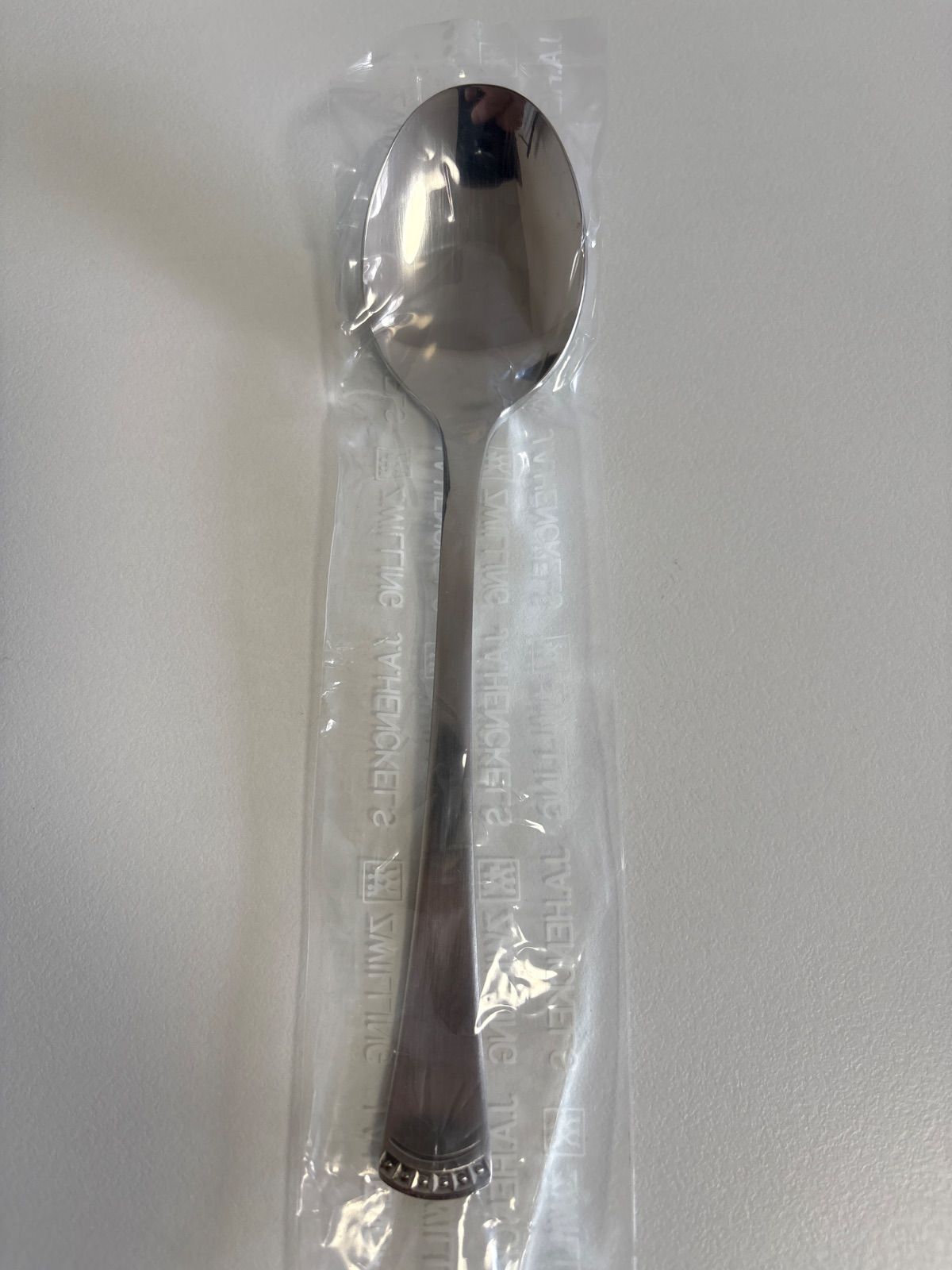 未使用品 ツヴィリング J.A. ヘンケルス Zwilling J.A. Henckels