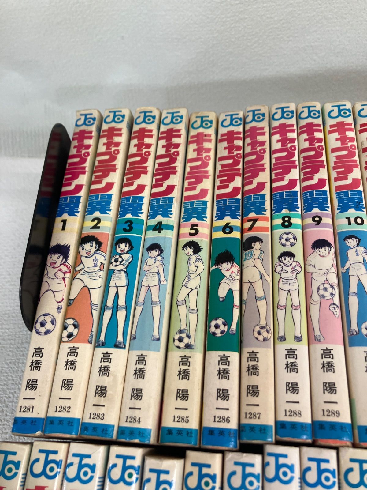 キャプテン翼 全巻セット 高橋陽一 ☆キャプテン翼 全37巻 コミック全巻セット 高橋陽一《HQ09H》 - メルカリ