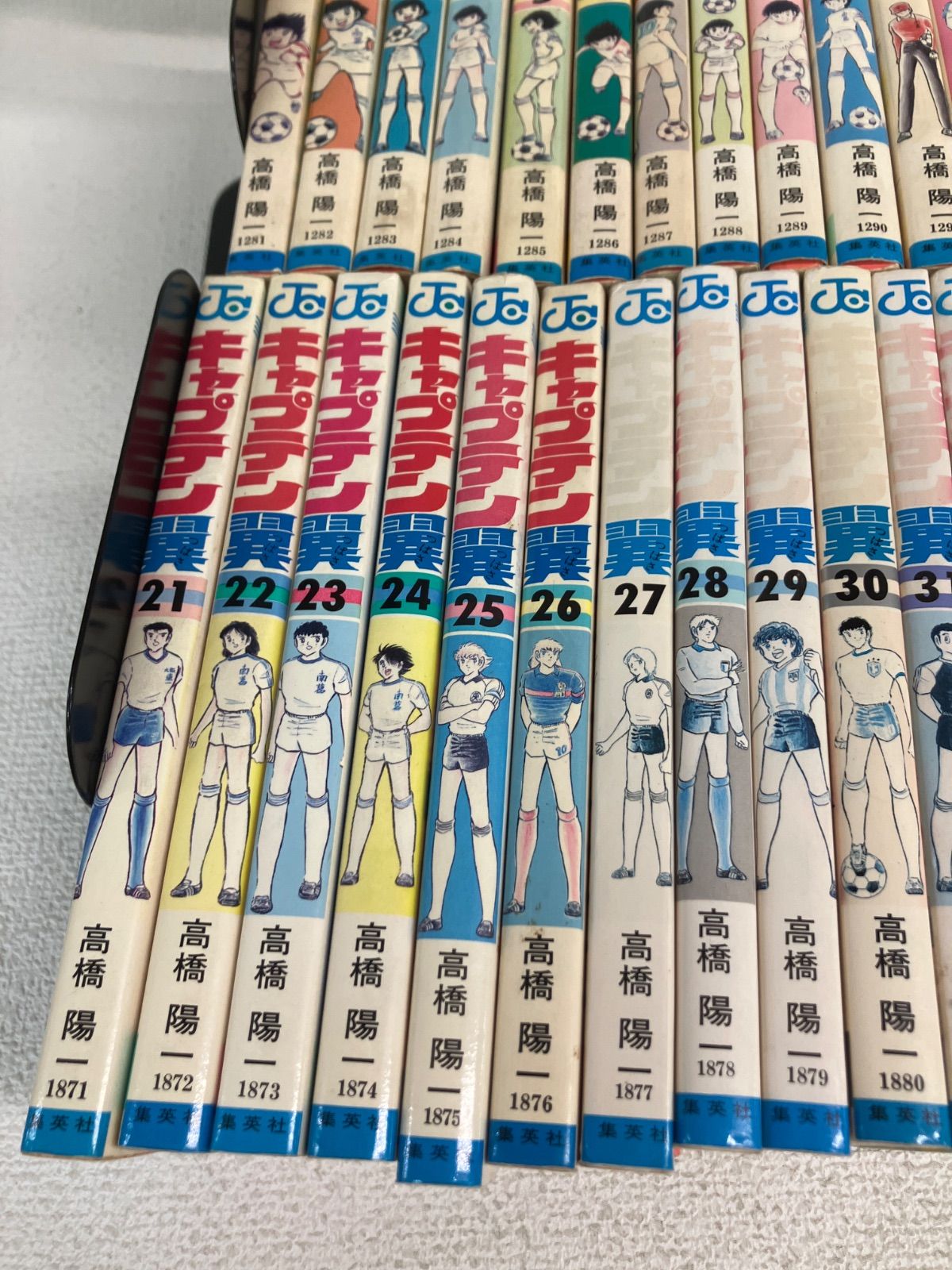 キャプテン翼　漫画全巻セット ☆キャプテン翼 全37巻 コミック全巻セット 高橋陽一《HQ09H》 - メルカリ