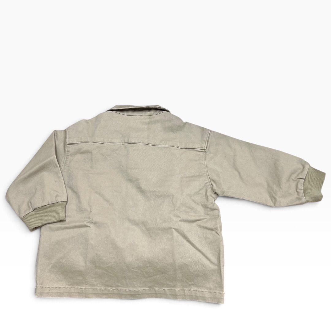 https://assets.mercari-shops-static.com/-/large/plain/2JXtm82jNnSPrW85SxCTrw.jpg@jpg